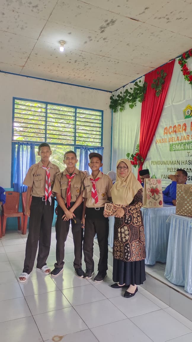 Penerimaan Rapor Semester Ganjil T.A 2025/2026